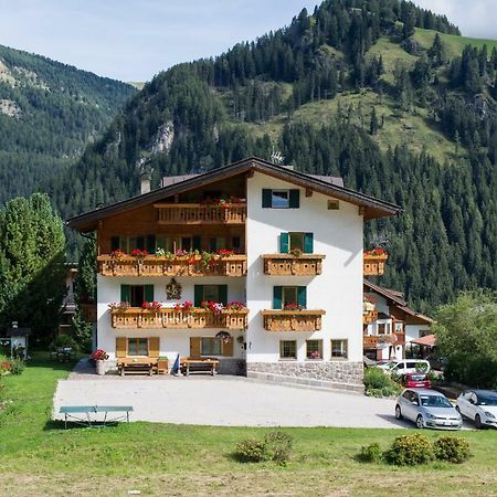 Villa Insam Selva di Val Gardena Exterior photo